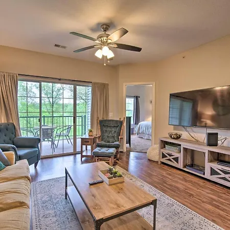 Spacious Condo About 4 Mi From Downtown Branson!